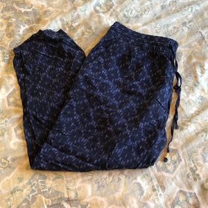 Old Navy Linen Blend Tapered Leg Pants